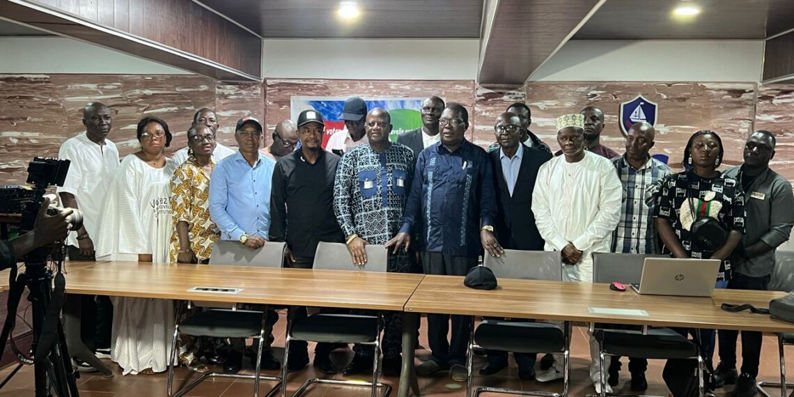 Projet Gouvernance des pêches en Guinée : Journaliste et acteurs de la pêche mettent leurs idées ensemble